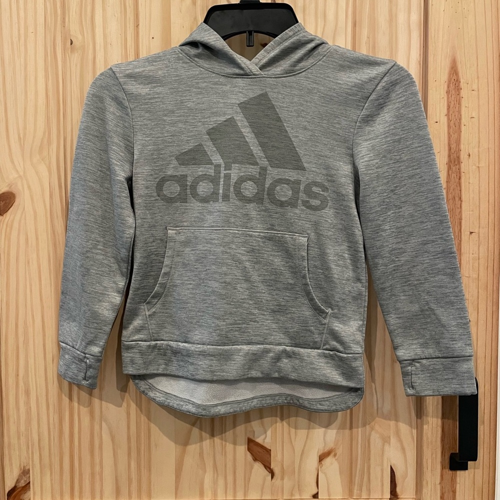 Girls heather gray, Addias hooded sweat shirt, size xs(6/6x). #k68